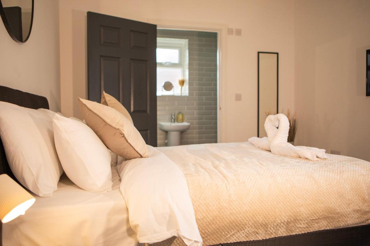 Principality Suites - Two Bed Apartment By Property Promise Cardiff Bagian luar foto