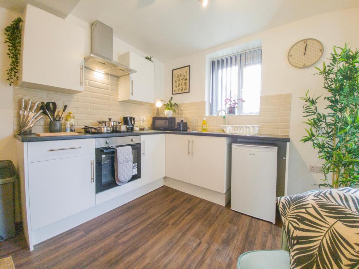 Principality Suites - Two Bed Apartment By Property Promise Cardiff Bagian luar foto