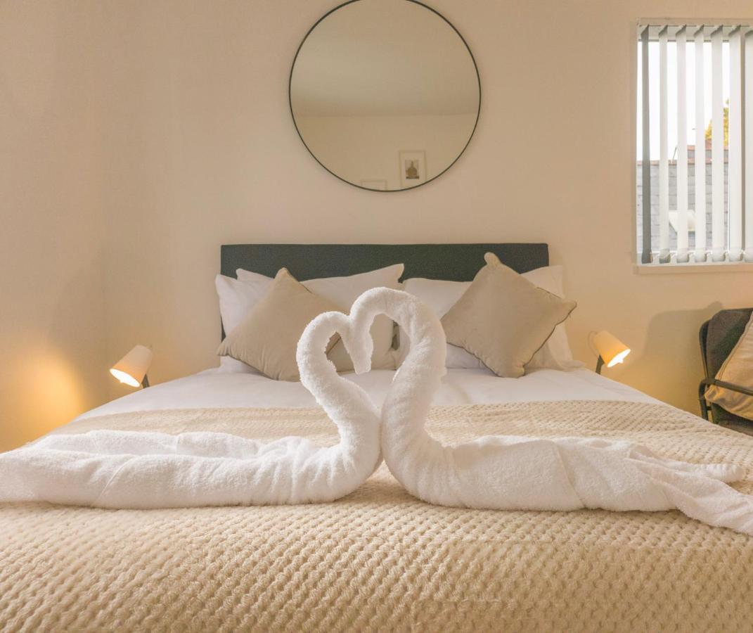 Principality Suites - Two Bed Apartment By Property Promise Cardiff Bagian luar foto