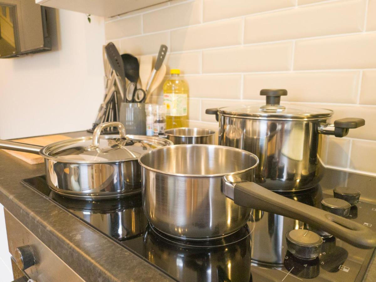 Principality Suites - Two Bed Apartment By Property Promise Cardiff Bagian luar foto